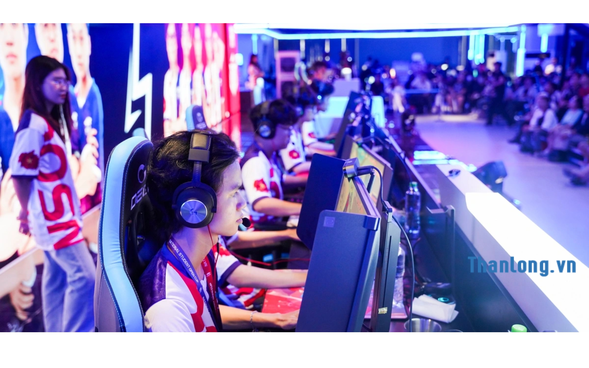 Game thủ là gì? Những yếu tố cần có để trờ thành game thủ chuyên nghiệp